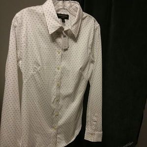 🙉🙈🙊Price Drop on BananRepublic non iron shirt.